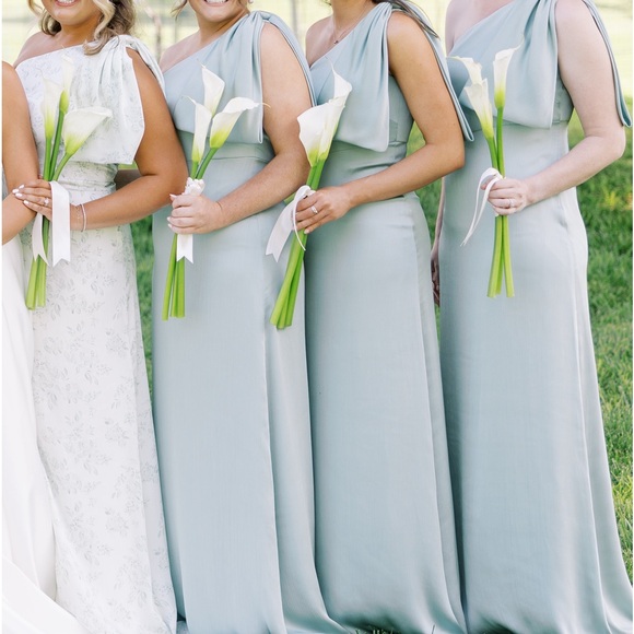 Sachin & Babi One-Shoulder Satin Charmeuse Gown Size 2 in Jade - Picture 3 of 4